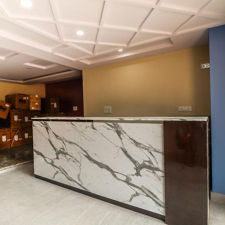 Capital O N R Residency Hotel Yelahanka Eksteriør billede