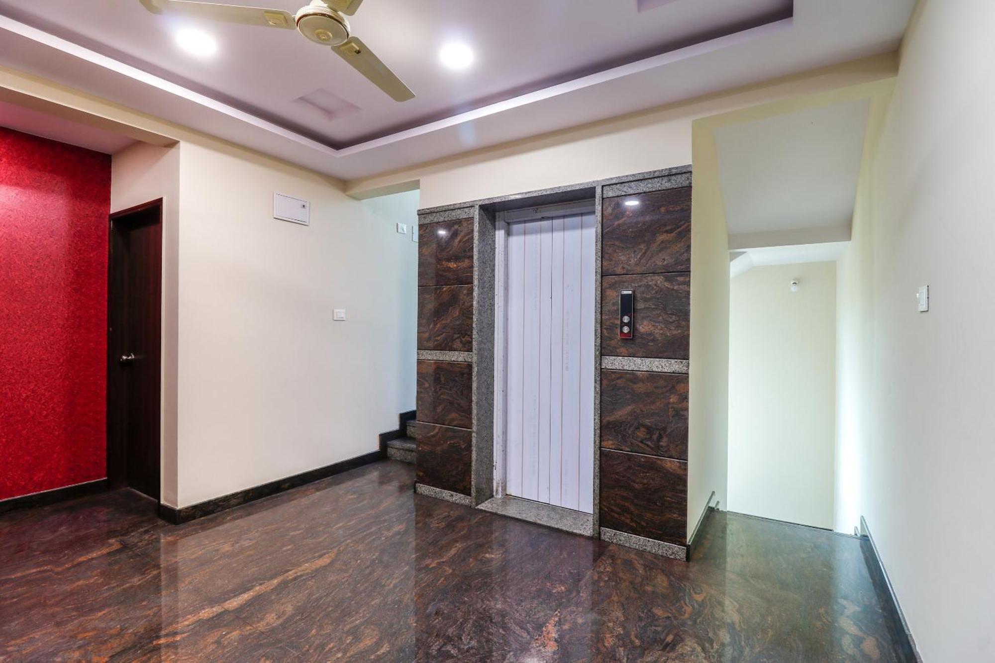 Capital O N R Residency Hotel Yelahanka Eksteriør billede
