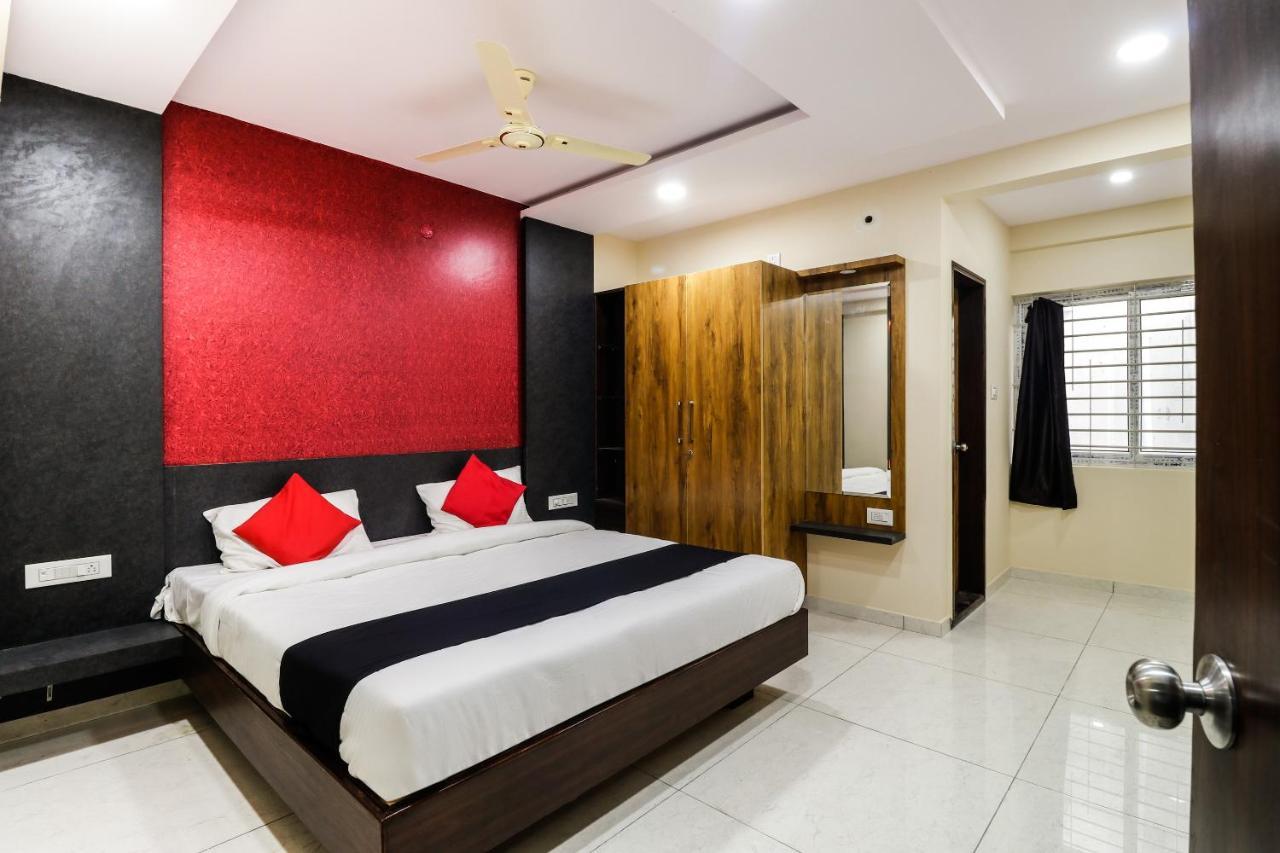 Capital O N R Residency Hotel Yelahanka Eksteriør billede